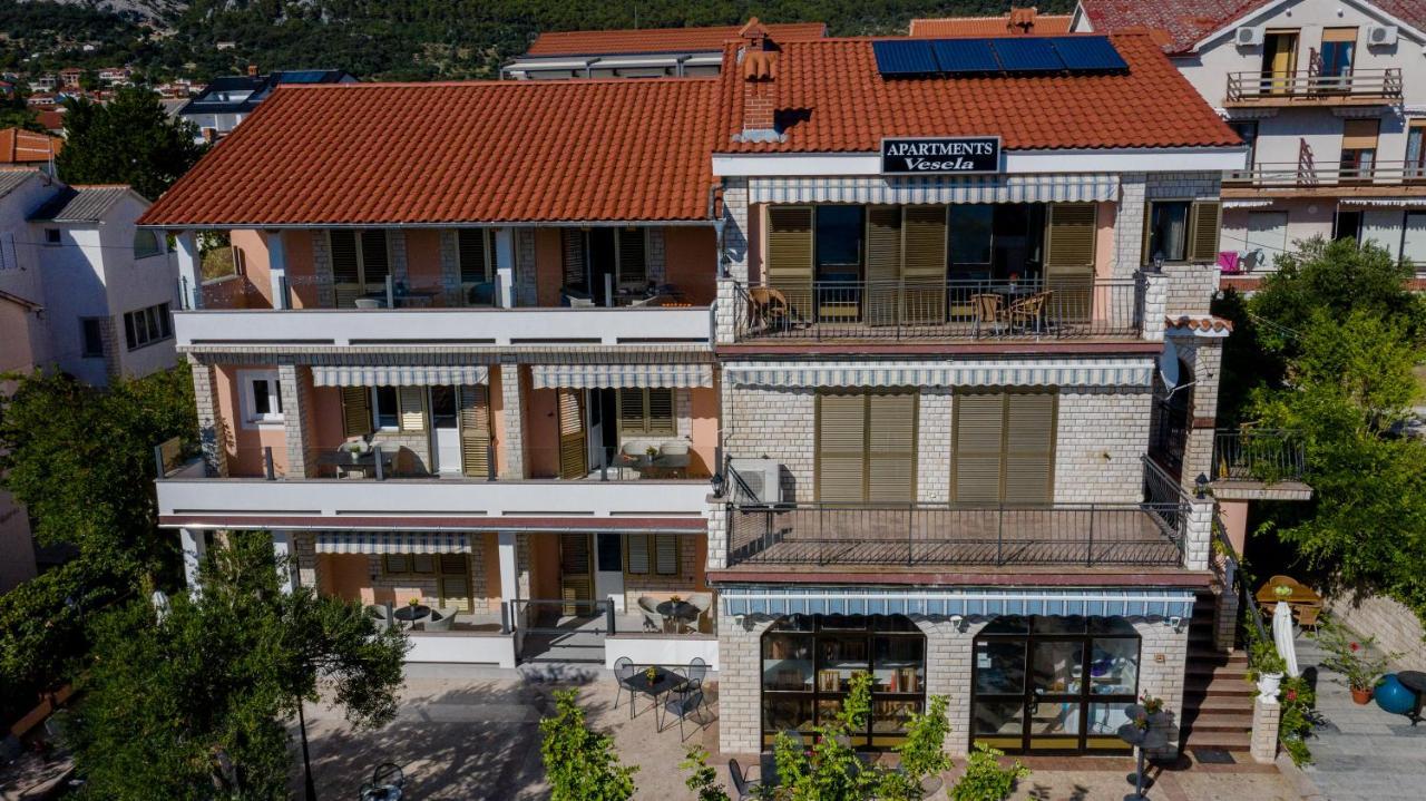 Apartments Vesela Banjol Bagian luar foto